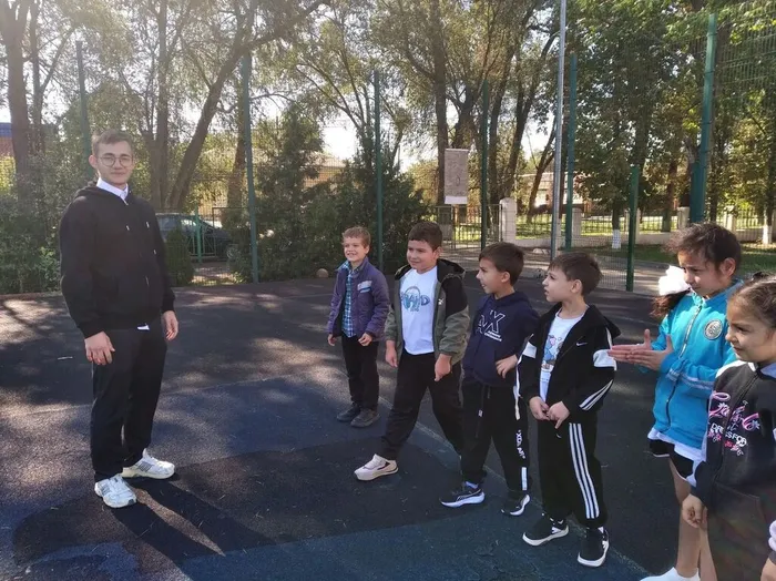 урок физкультуры в 5 классе